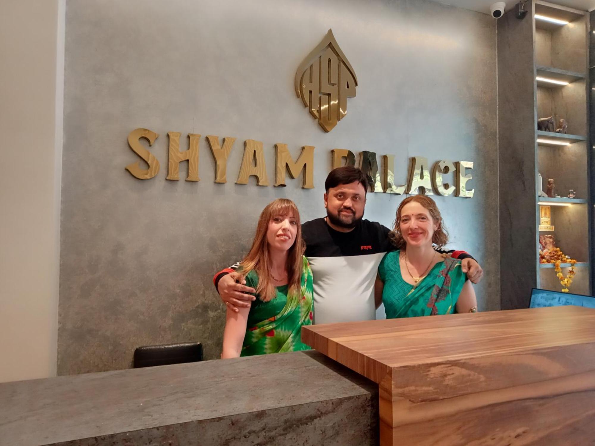 Hotel Shyam Palace India Agra Агра Екстер'єр фото