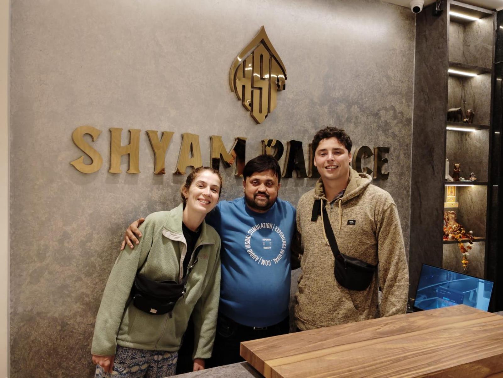 Hotel Shyam Palace India Agra Агра Екстер'єр фото