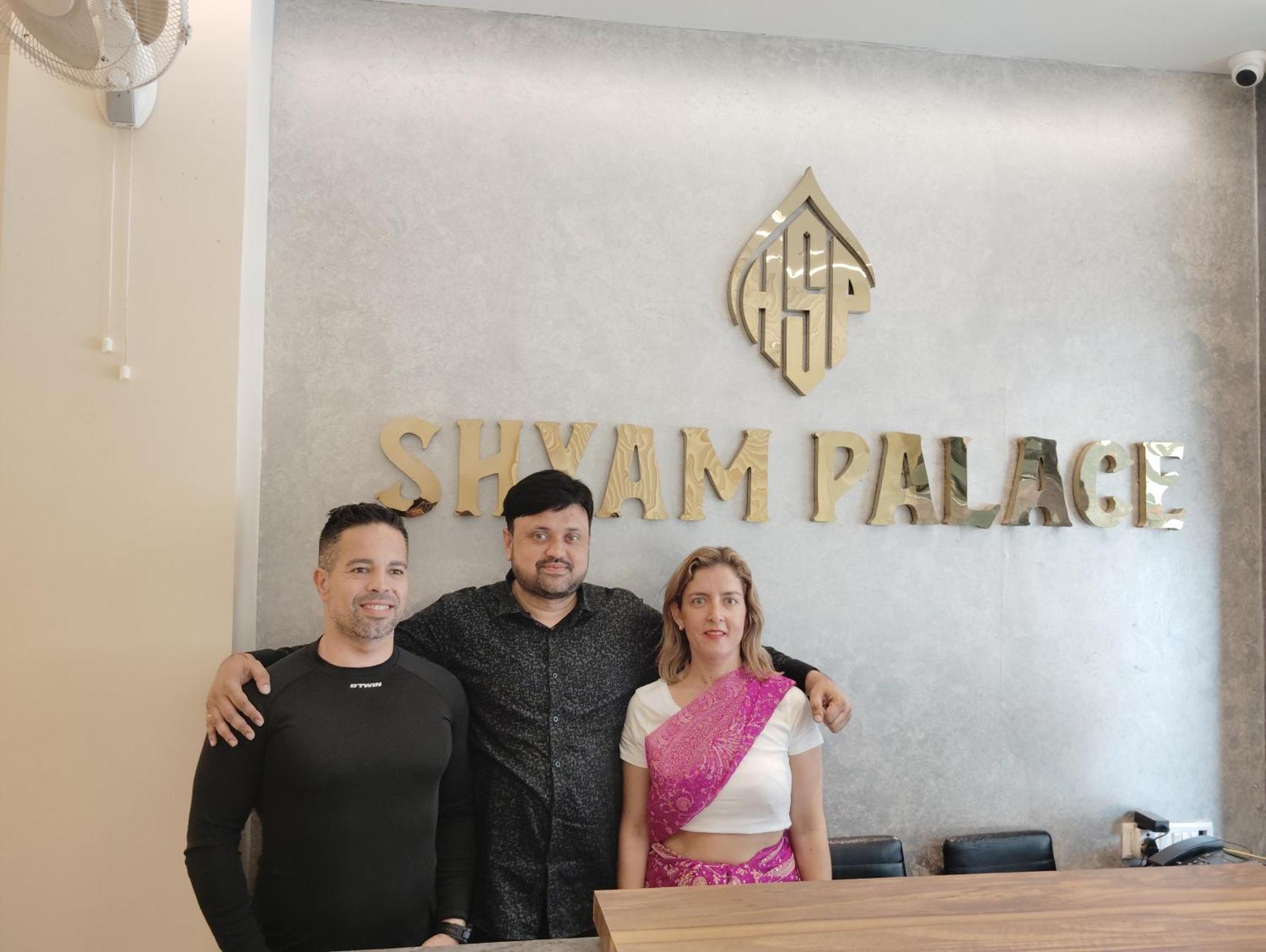 Hotel Shyam Palace India Agra Агра Екстер'єр фото