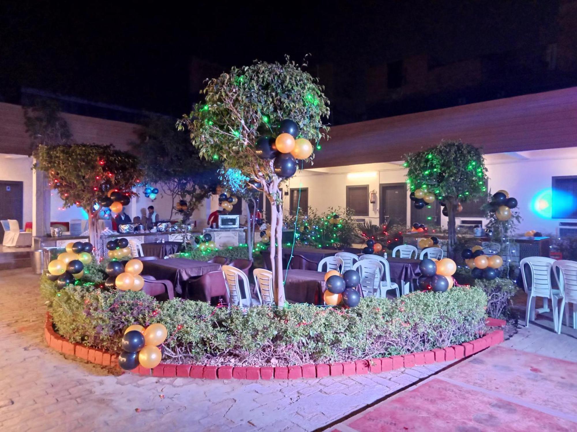 Hotel Shyam Palace India Agra Агра Екстер'єр фото